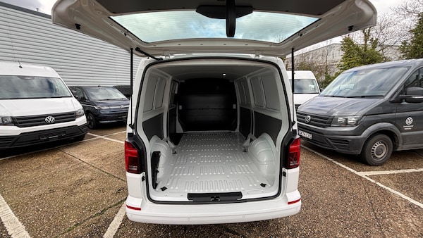 Used Volkswagen Transporter 2024 for sale - 74502184: Photo 8