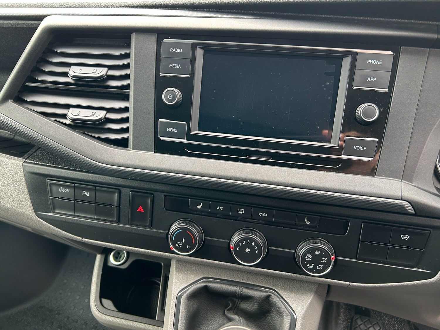 Used Volkswagen Transporter 2023 for sale - 76401874: Photo 11