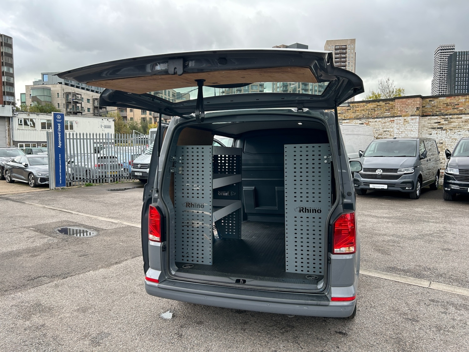 Used Volkswagen Transporter 2023 for sale - 76401874: Photo 14