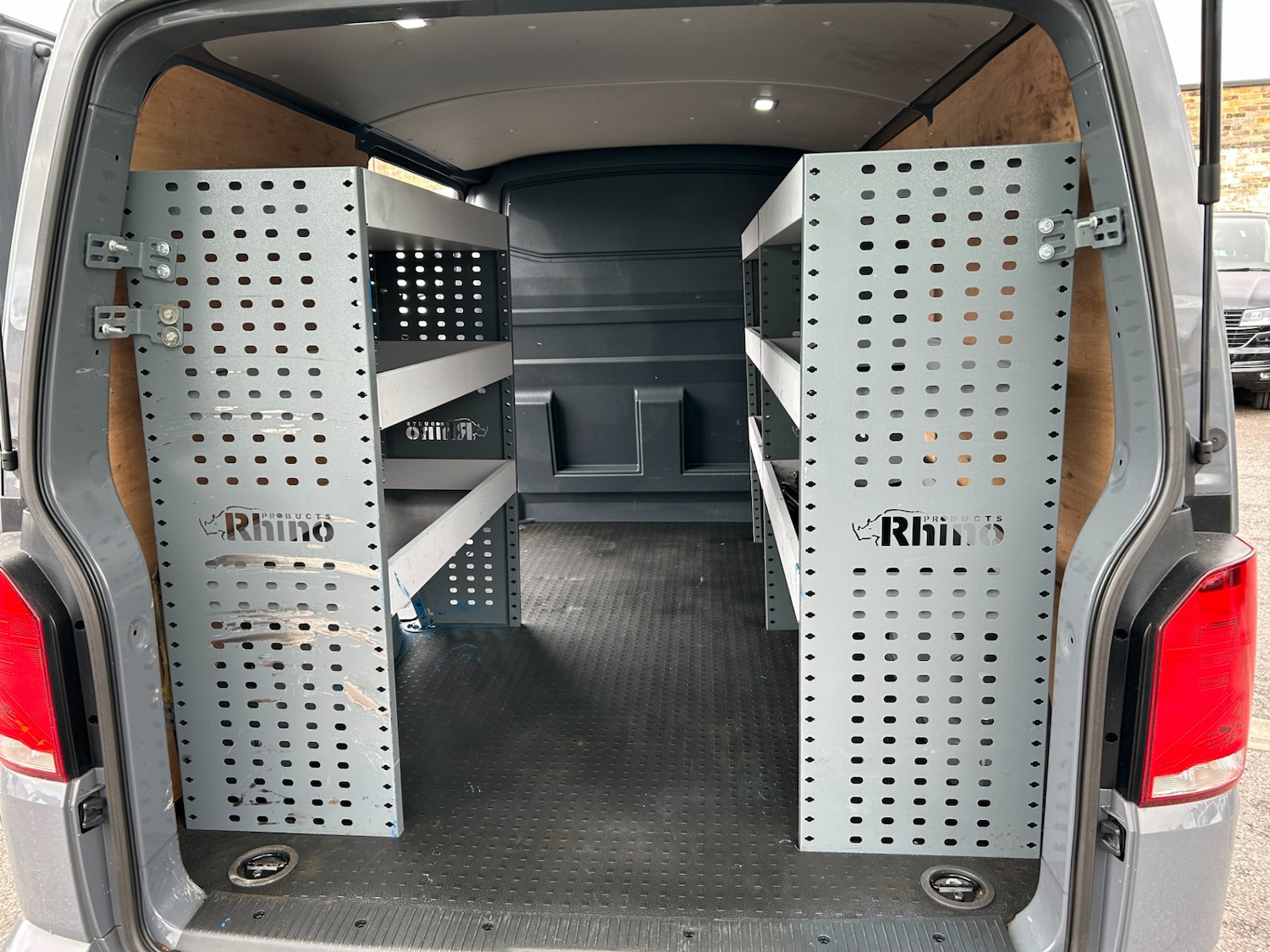 Used Volkswagen Transporter 2023 for sale - 76401874: Photo 16