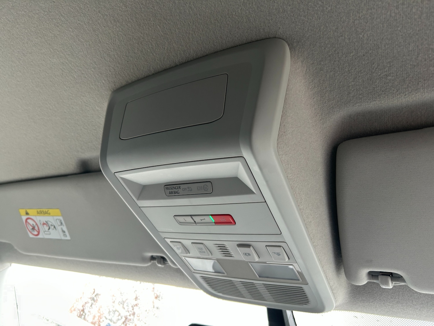 Used Volkswagen Transporter 2023 for sale - 76565131: Photo 12