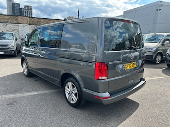 Used Volkswagen Transporter 2022 for sale - 79080875: Photo
