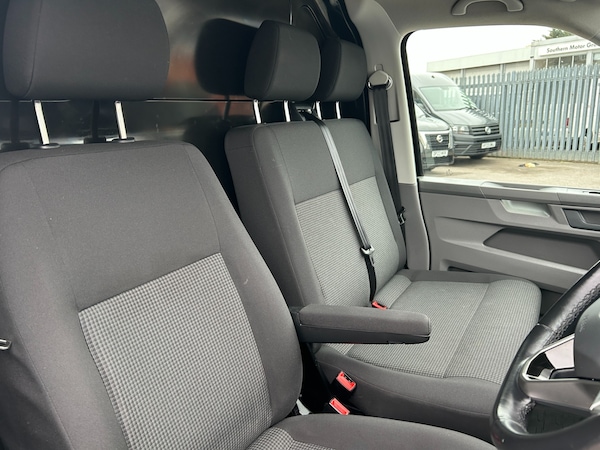 Used Volkswagen Transporter 2023 for sale - 76320468: Photo 12