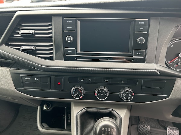 Used Volkswagen Transporter 2023 for sale - 76320468: Photo 15