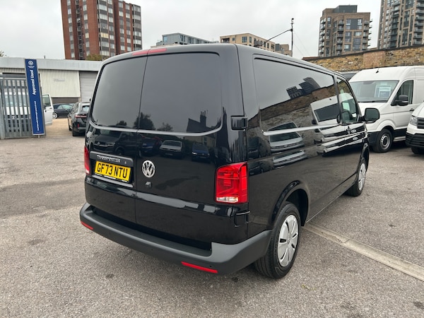Used Volkswagen Transporter 2023 for sale - 76320468: Photo 9