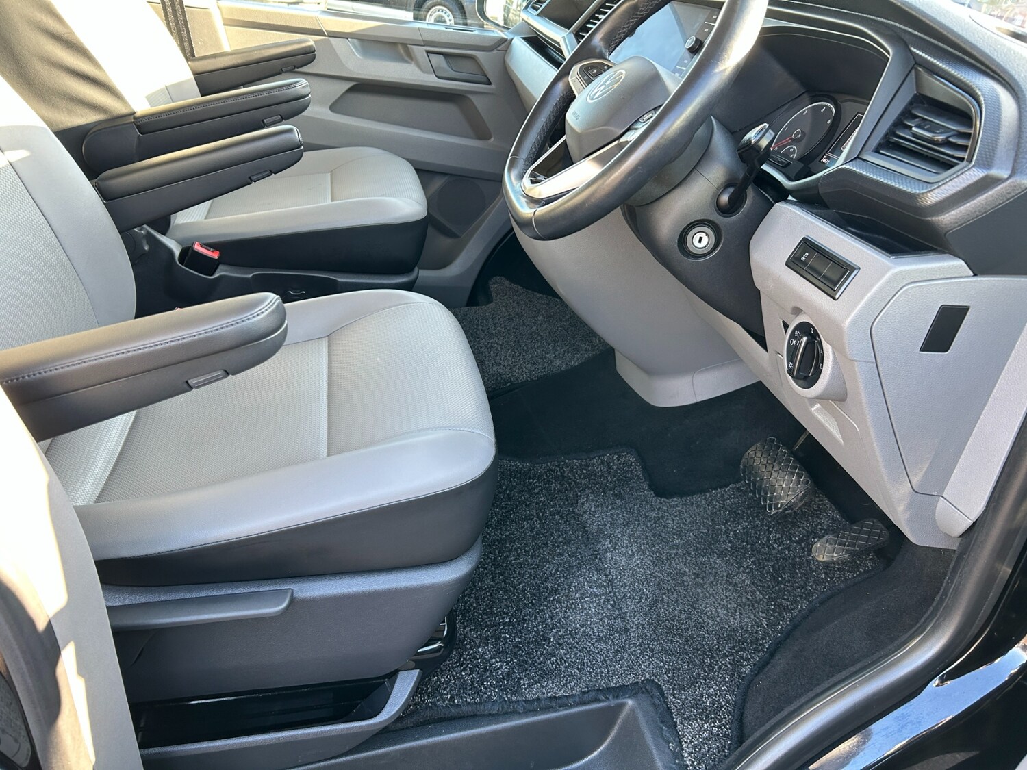 Used Volkswagen Transporter 2022 for sale - 76734314: Photo 11