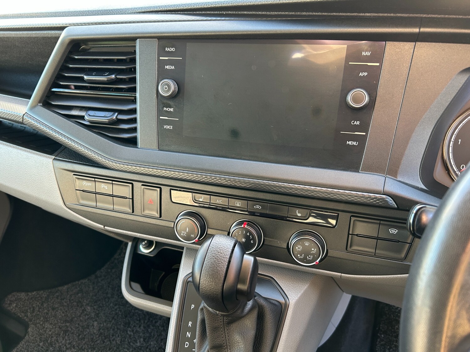 Used Volkswagen Transporter 2022 for sale - 76734314: Photo 14