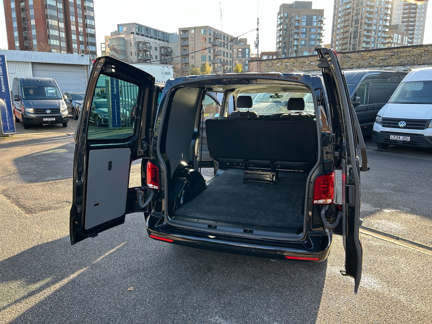 Used Volkswagen Transporter 2022 for sale - 76734314: Photo 21