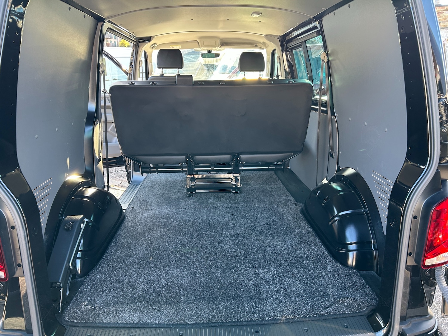 Used Volkswagen Transporter 2022 for sale - 76734314: Photo 23