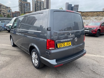 Used Volkswagen Transporter 2021 for sale - 75628249: Photo