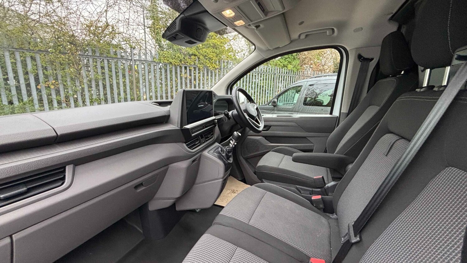 Used Volkswagen Transporter 2025 for sale - 77491127: Photo 12