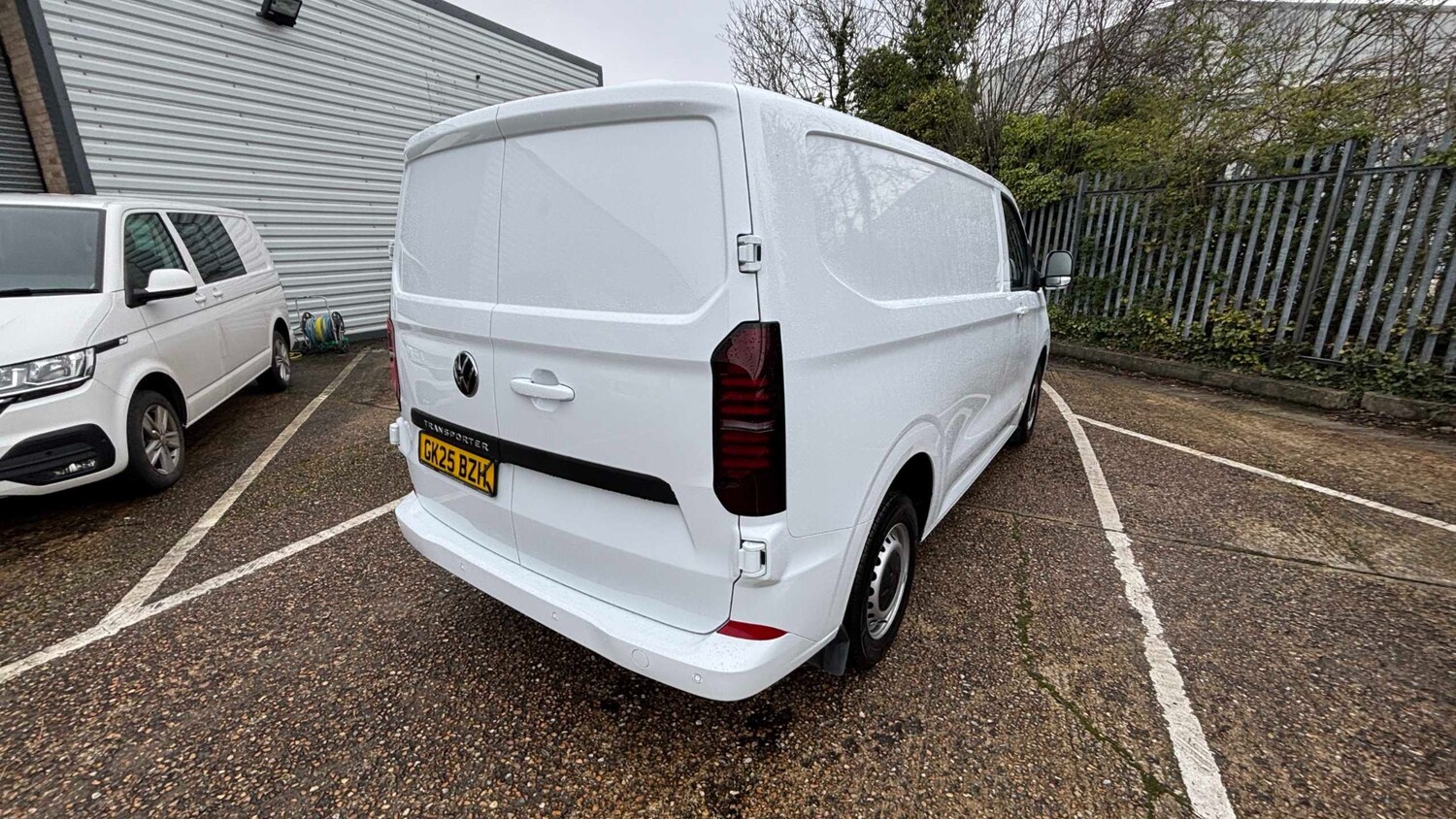 Used Volkswagen Transporter 2025 for sale - 77491127: Photo 3