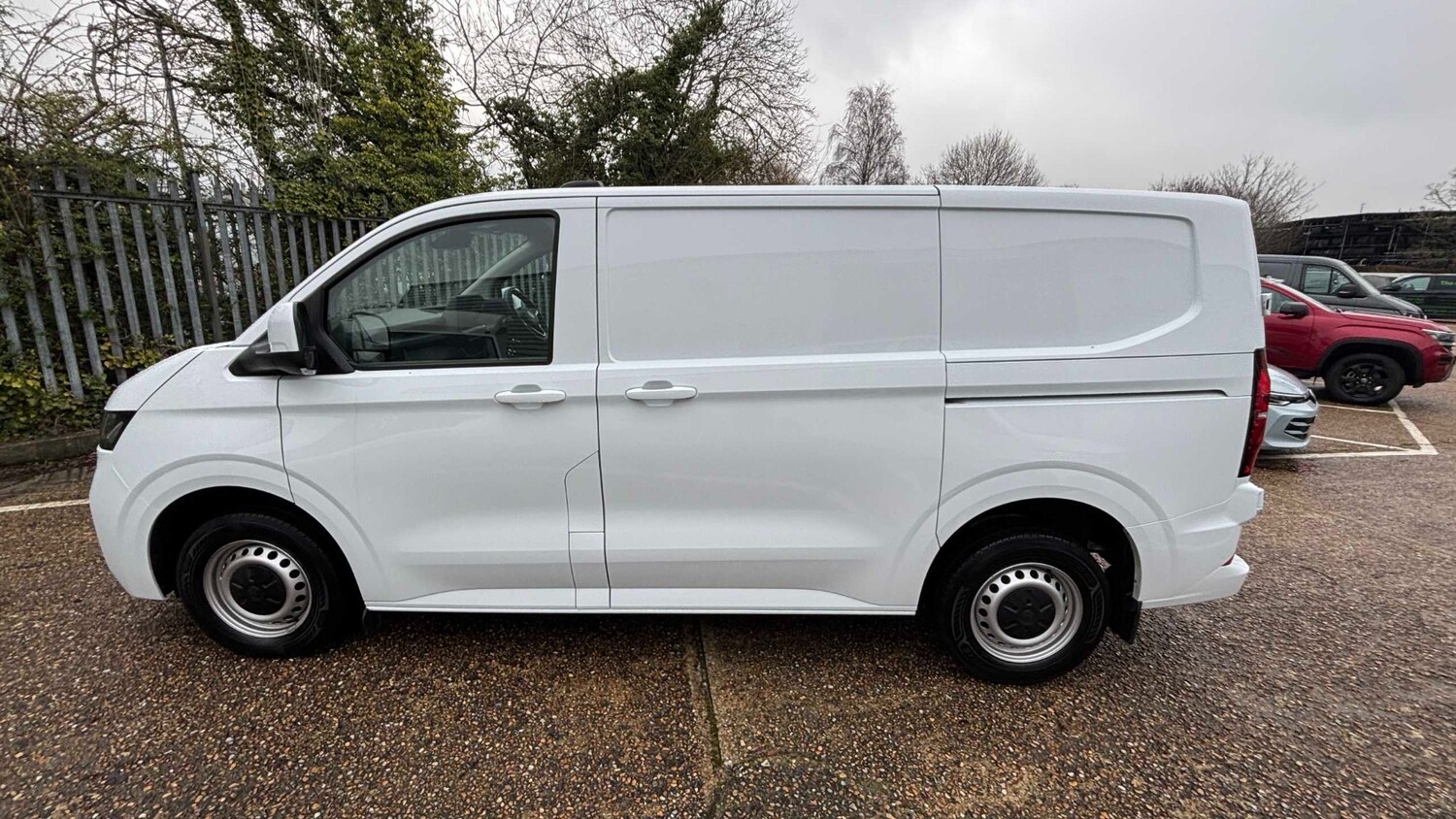 Used Volkswagen Transporter 2025 for sale - 77491127: Photo 6