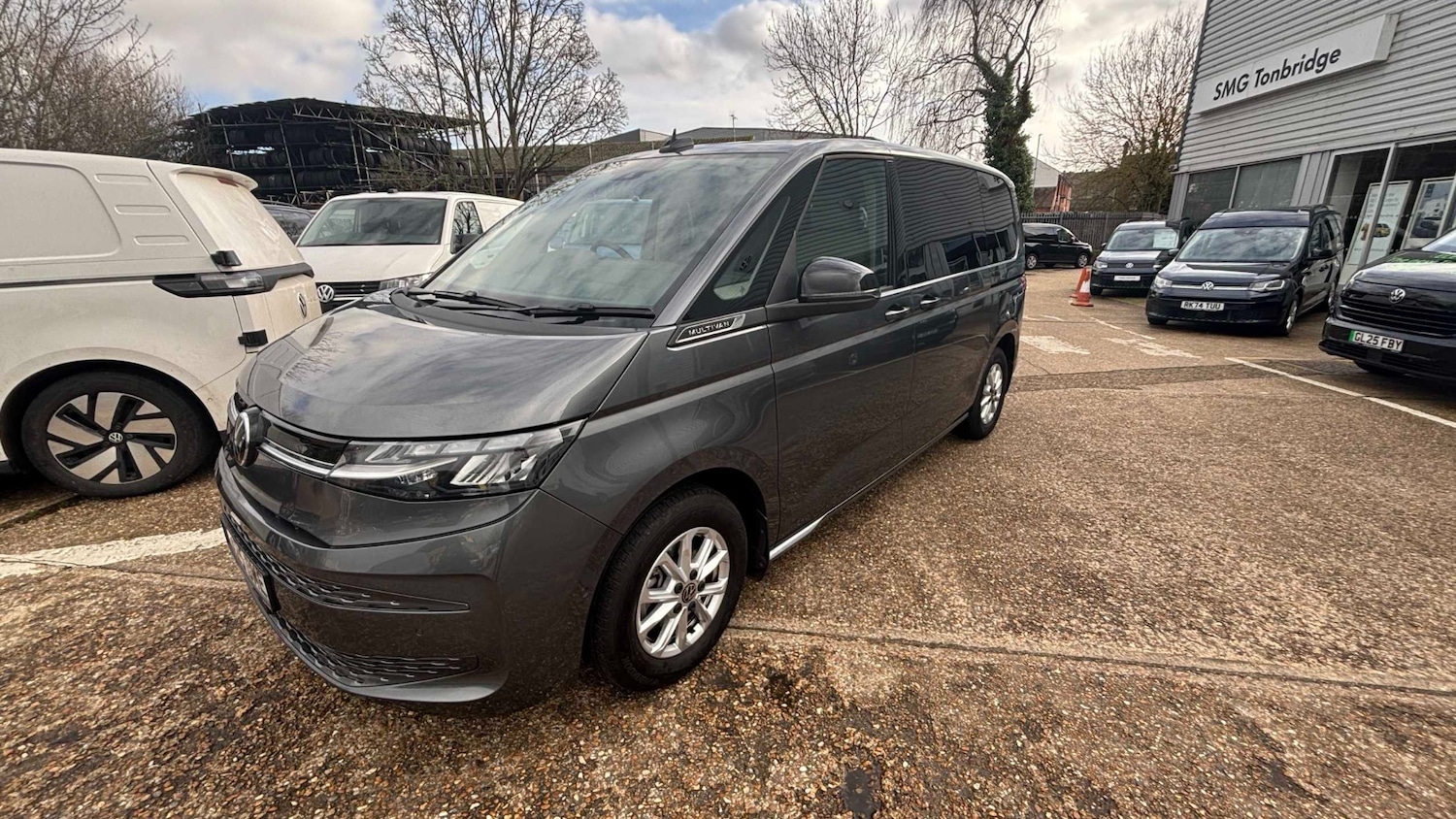 Used Volkswagen Multivan 2025 for sale - 77517727: Photo 7