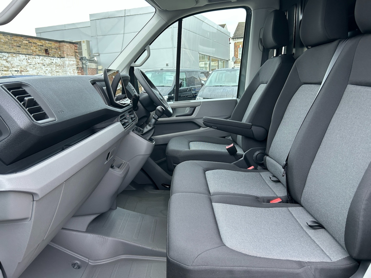 Used Volkswagen Crafter 2025 for sale - 76707584: Photo 14