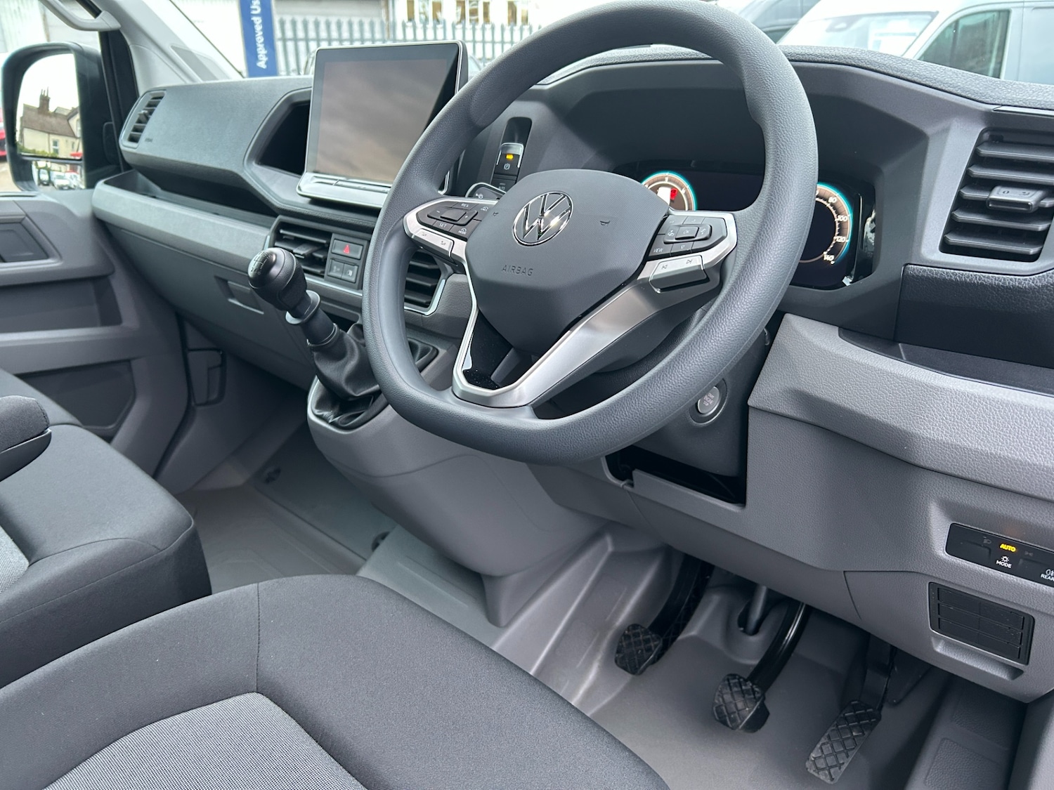 Used Volkswagen Crafter 2025 for sale - 76707584: Photo 16