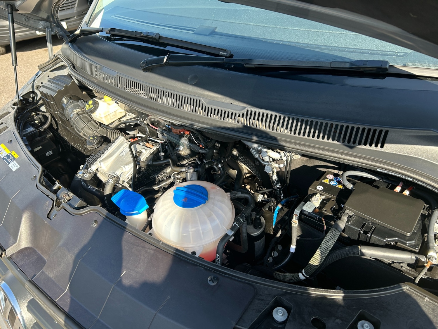 Used Volkswagen Transporter 2024 for sale - 78176700: Photo 23