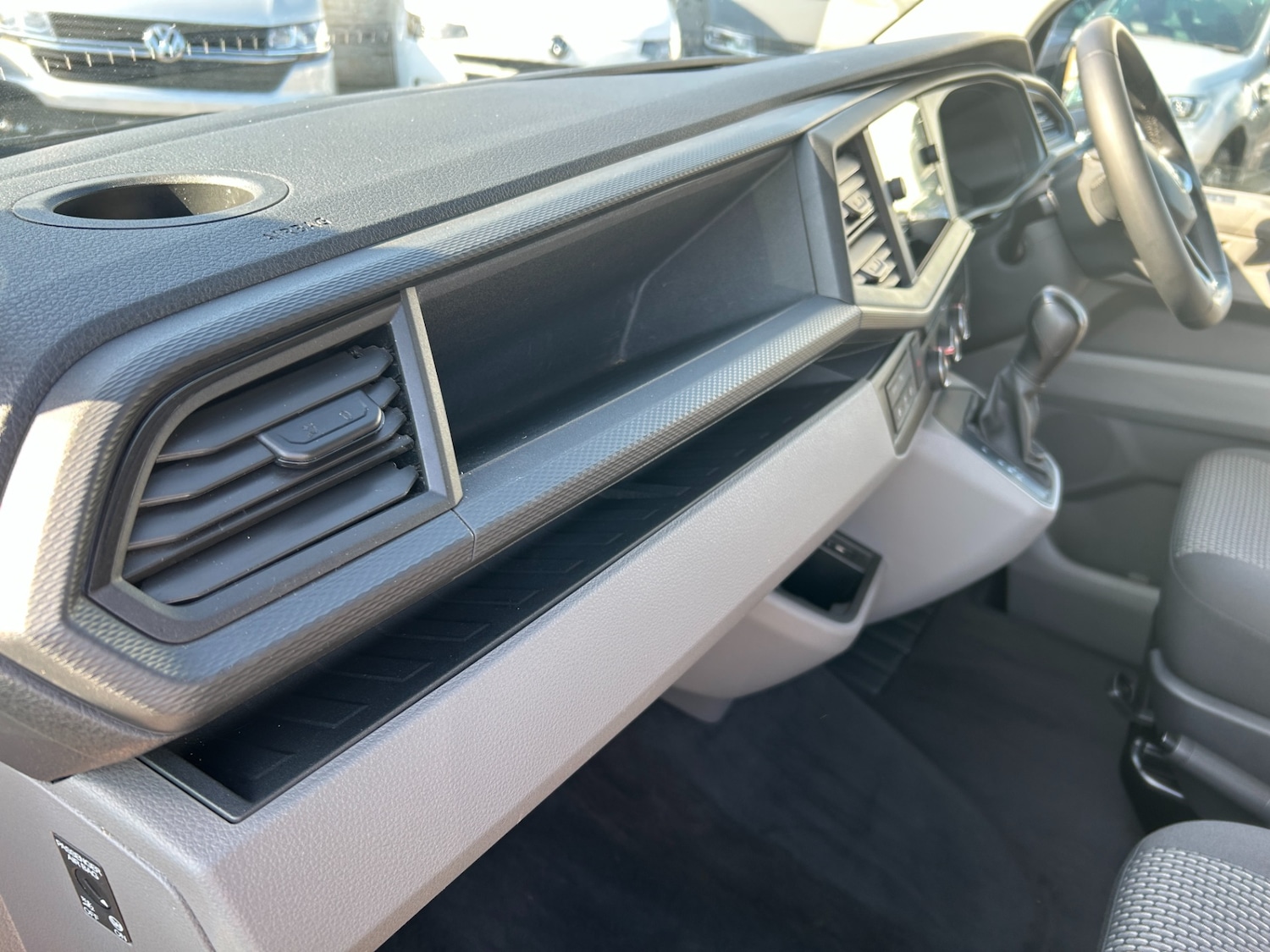 Used Volkswagen Transporter 2024 for sale - 78176700: Photo 26