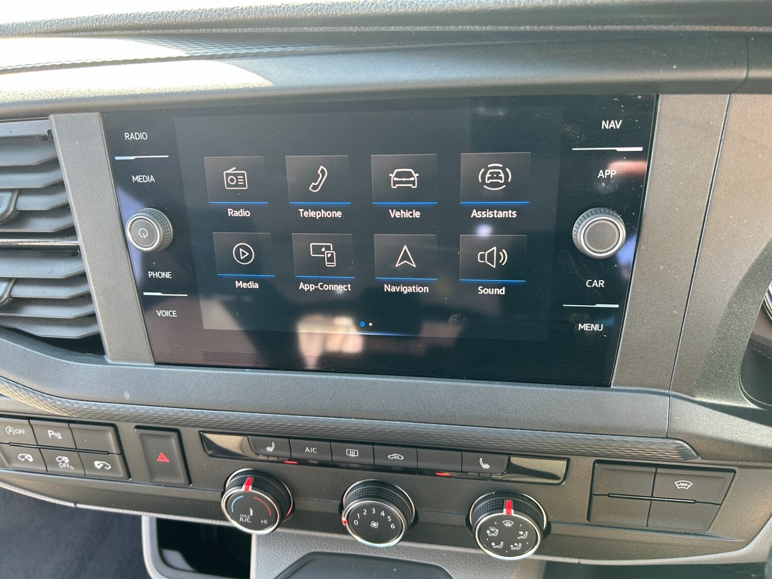 Used Volkswagen Transporter 2024 for sale - 78176700: Photo 35