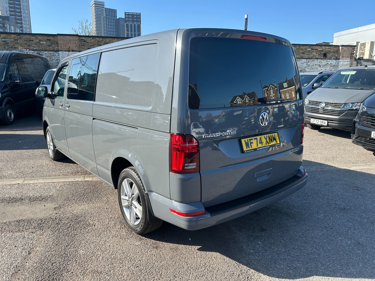 Used Volkswagen Transporter 2024 for sale - 78176700: Photo 5