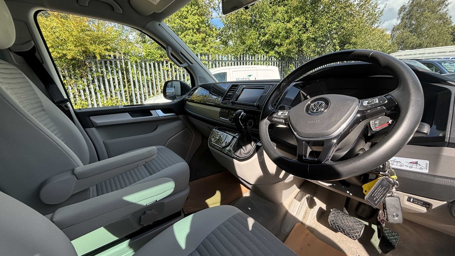 Used Volkswagen California 2017 for sale - 75894669: Photo 10