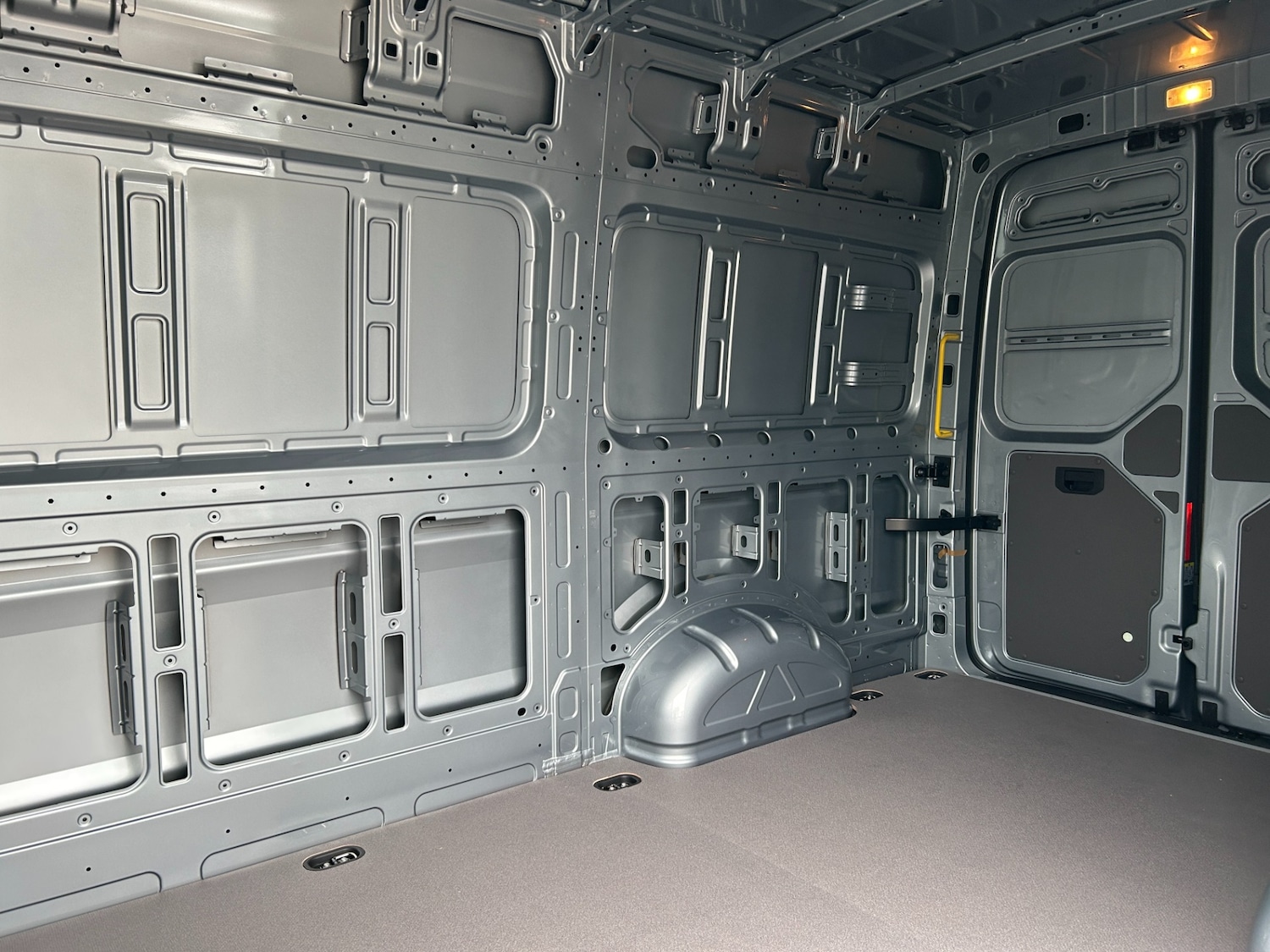 Used Volkswagen Crafter 2025 for sale - 77818111: Photo 24