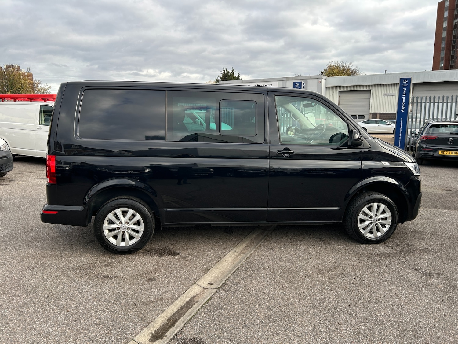 Used Volkswagen Transporter 2024 for sale - 76707624: Photo 5