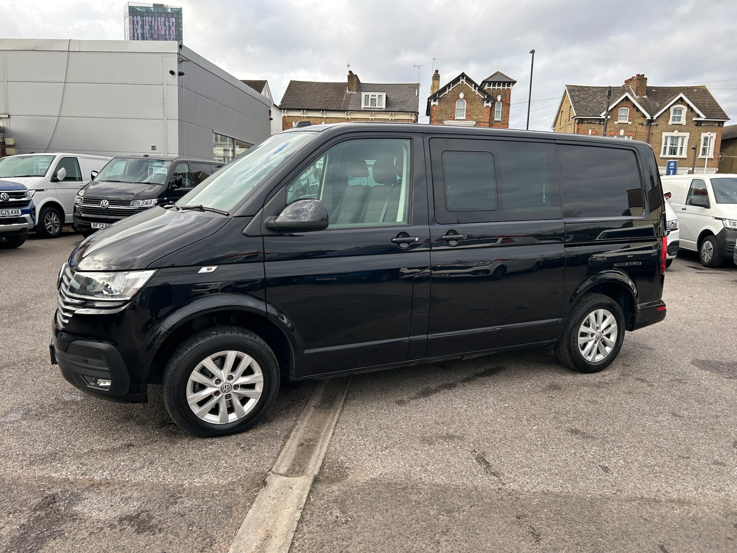 Used Volkswagen Transporter 2024 for sale - 76707624: Photo 6