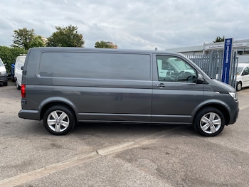 Used Volkswagen Transporter 2021 for sale - 75637809: Photo