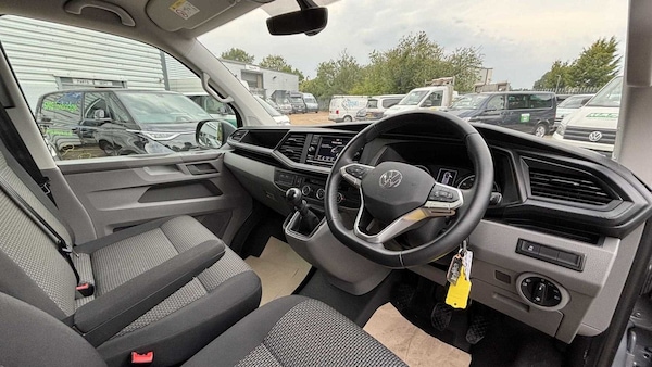 Used Volkswagen Transporter 2024 for sale - 75592751: Photo 9
