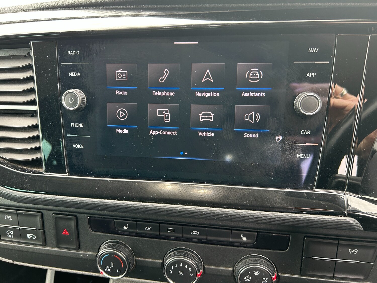 Used Volkswagen Transporter 2023 for sale - 78108400: Photo 13