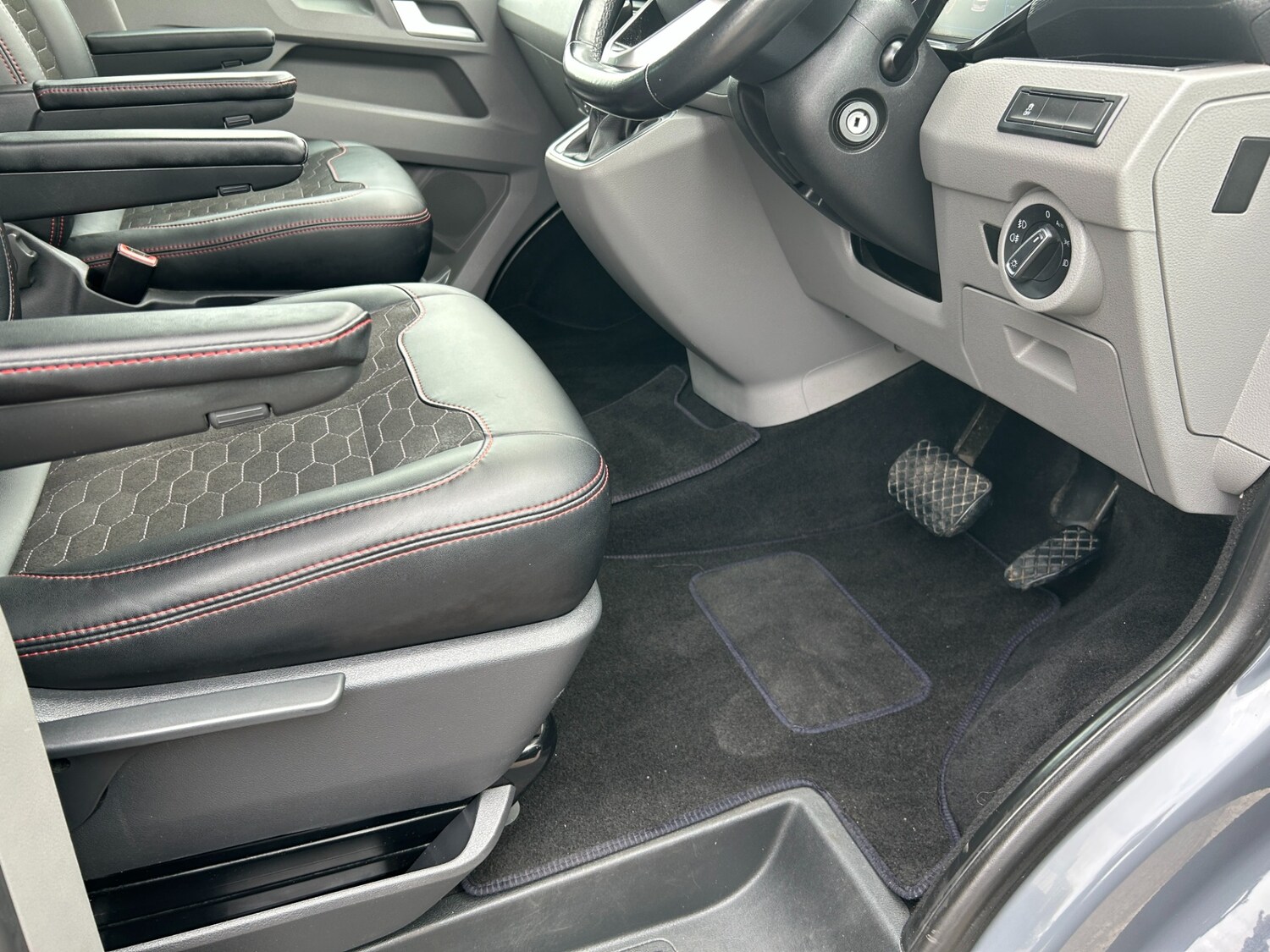 Used Volkswagen Transporter 2023 for sale - 78108400: Photo 15