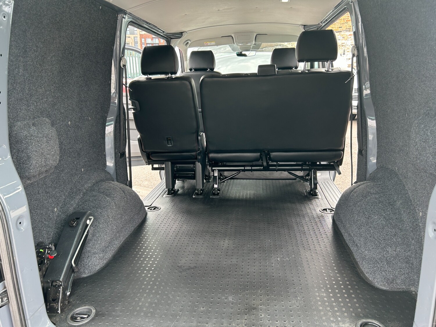 Used Volkswagen Transporter 2023 for sale - 78108400: Photo 28