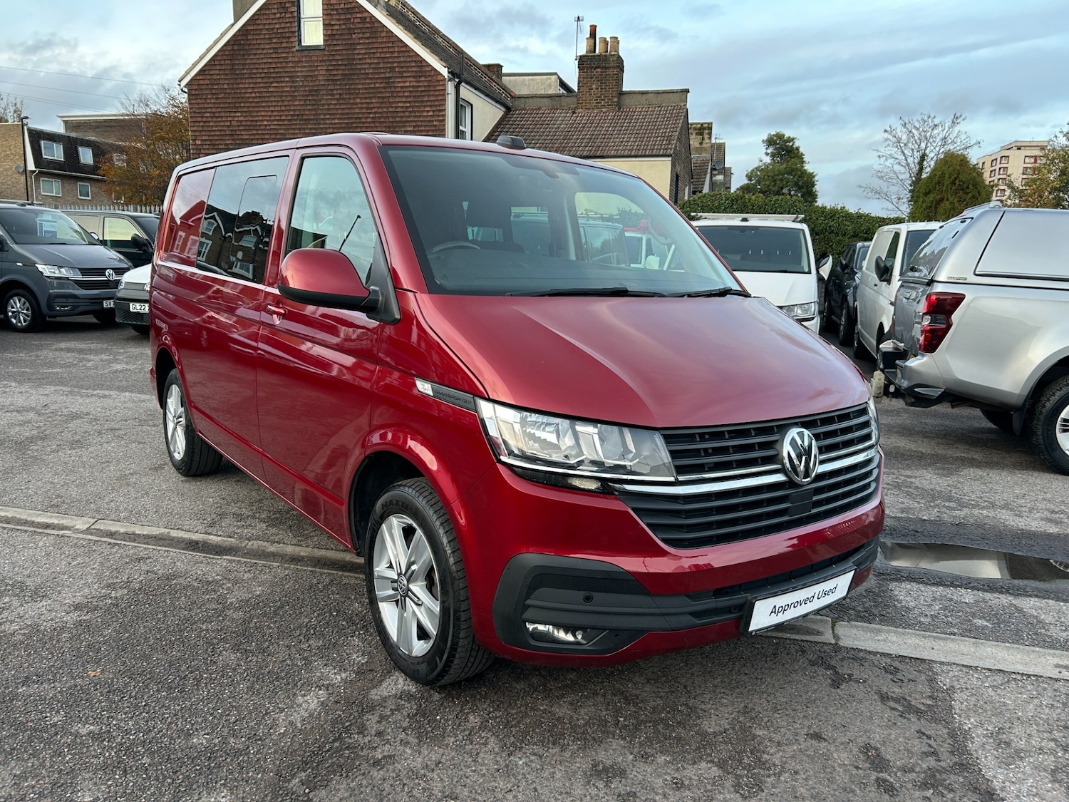 Used Volkswagen Transporter 2021 for sale - 76600070: Photo 1