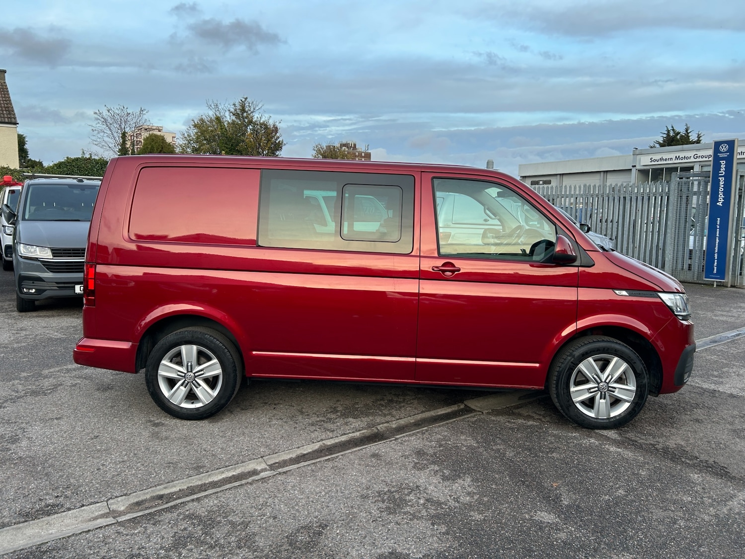 Used Volkswagen Transporter 2021 for sale - 76600070: Photo 3