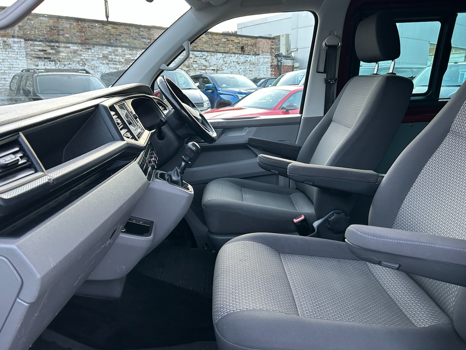 Used Volkswagen Transporter 2021 for sale - 76600070: Photo 5