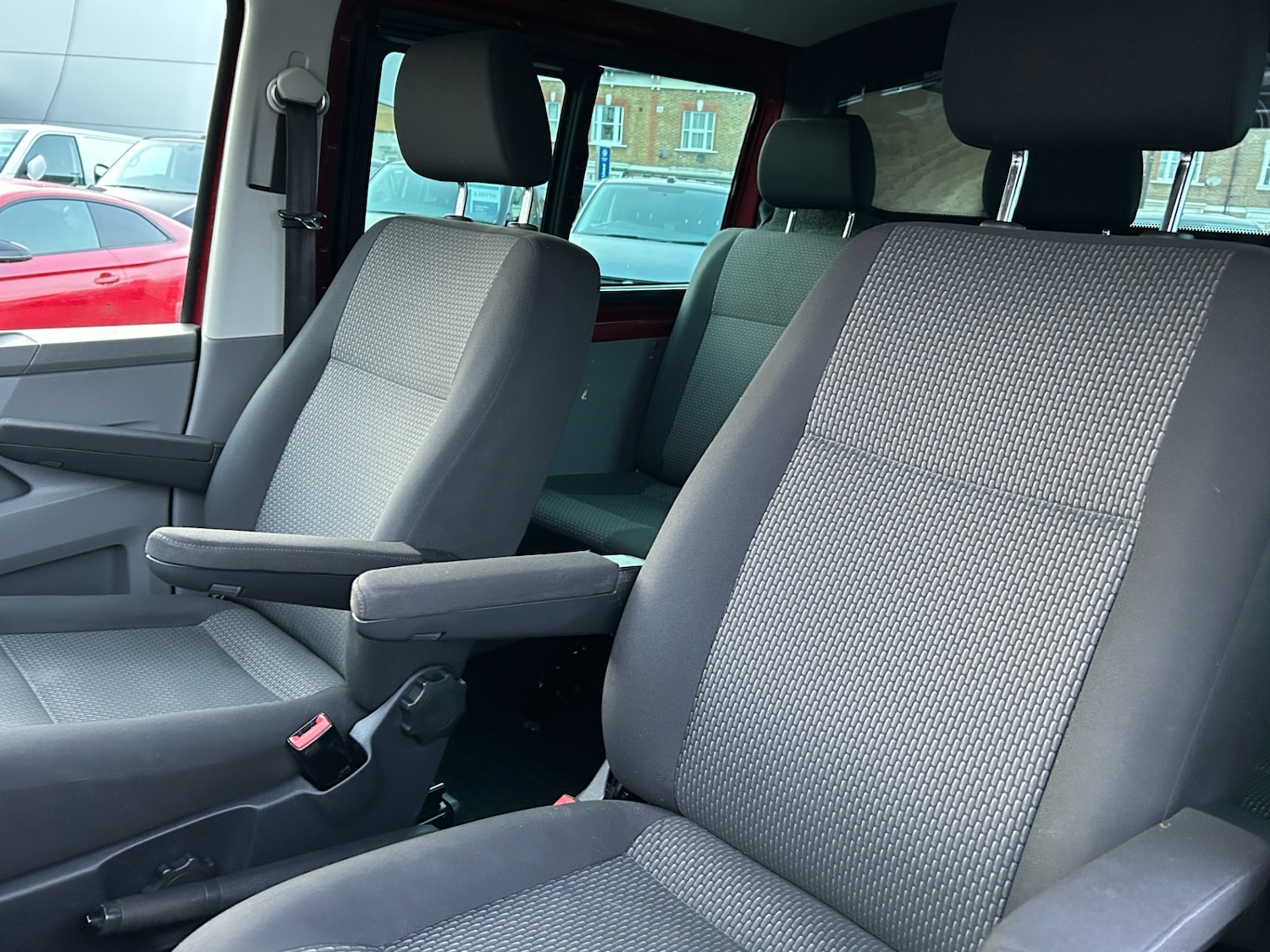 Used Volkswagen Transporter 2021 for sale - 76600070: Photo 7