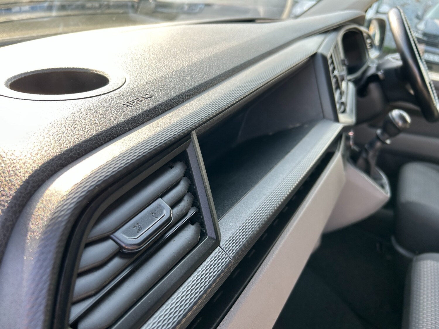 Used Volkswagen Transporter 2022 for sale - 77732614: Photo 31