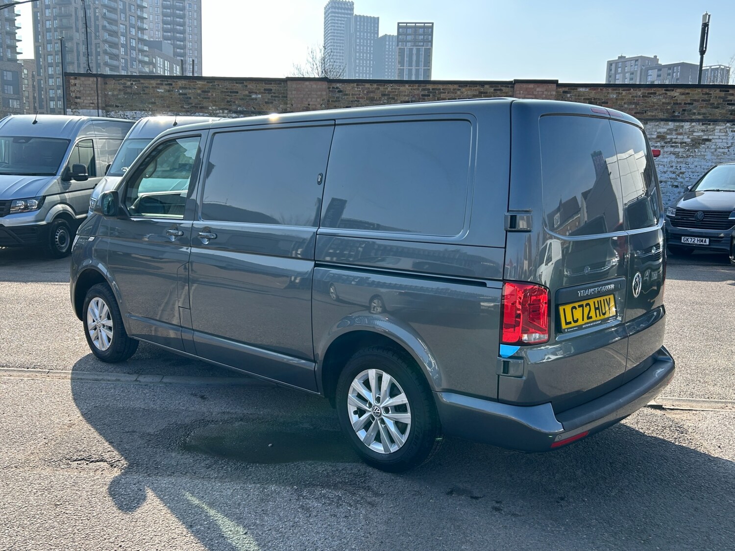 Used Volkswagen Transporter 2022 for sale - 77732614: Photo 5