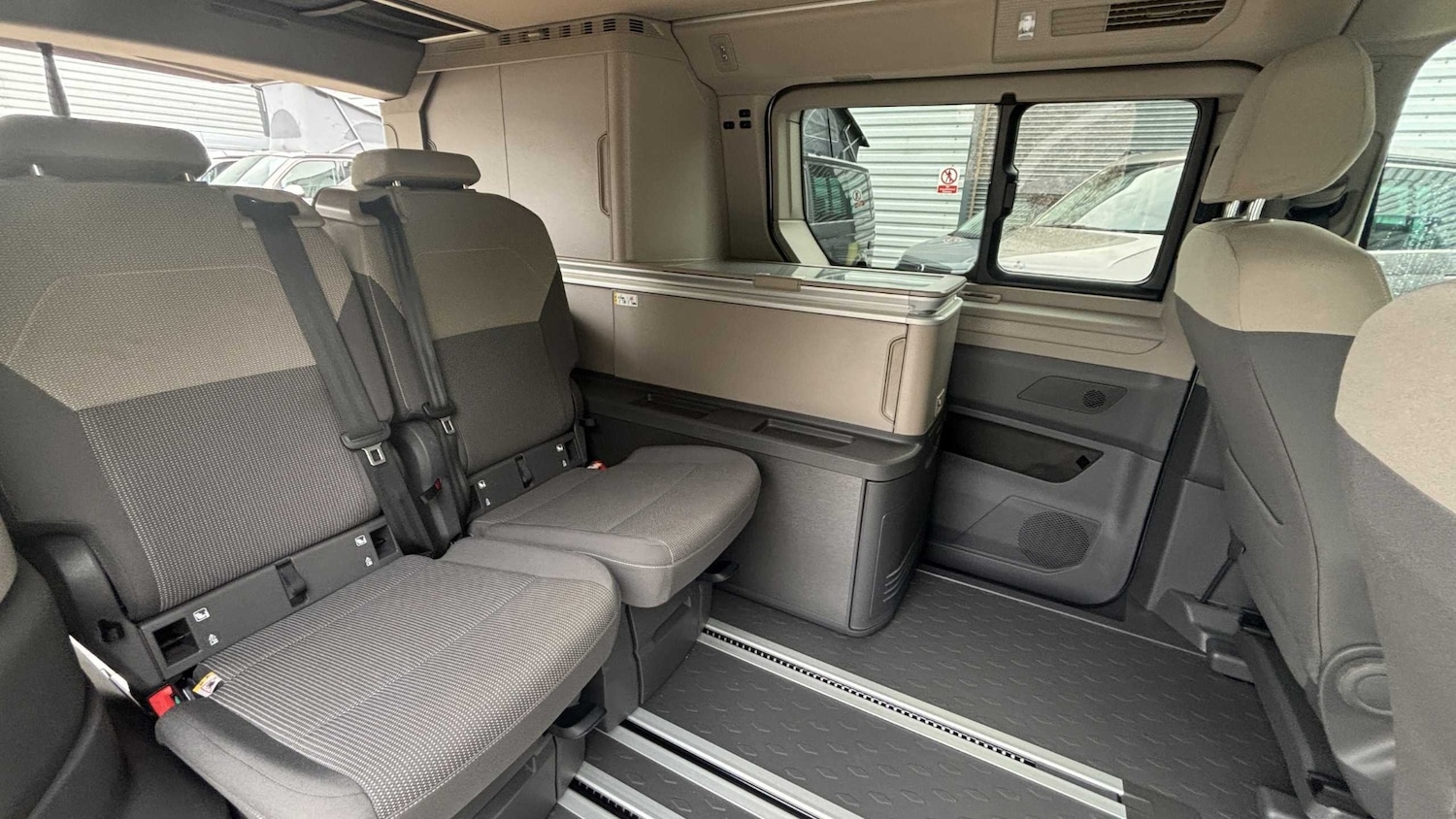 Used Volkswagen California 2024 for sale - 76160944: Photo 11