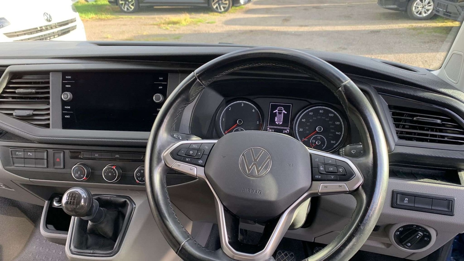 Used Volkswagen Transporter 2021 for sale - 76412533: Photo 16