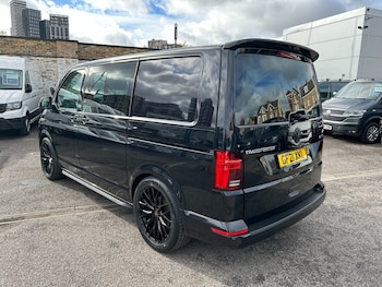 Used Volkswagen Transporter 2021 for sale - 76402015: Photo