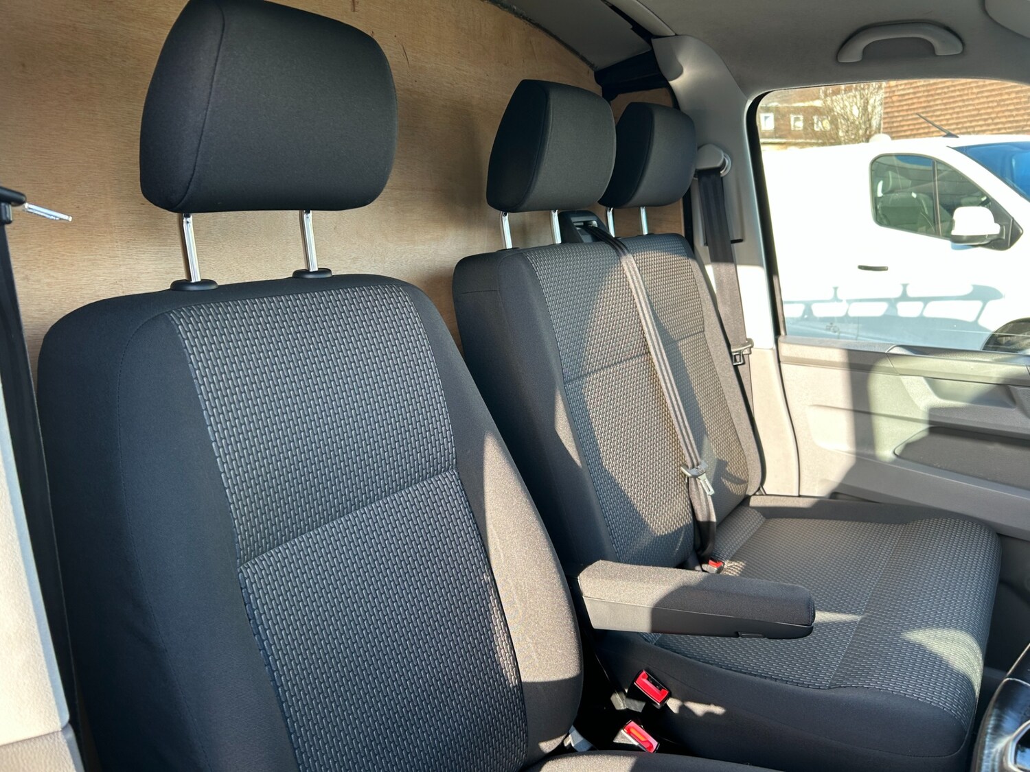 Used Volkswagen Transporter 2022 for sale - 77336191: Photo 11