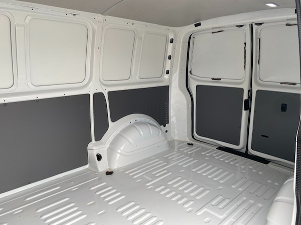 Used Volkswagen Transporter 2021 for sale - 75639798: Photo 15