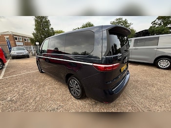 Used Volkswagen Multivan 2023 for sale - 78776524: Photo