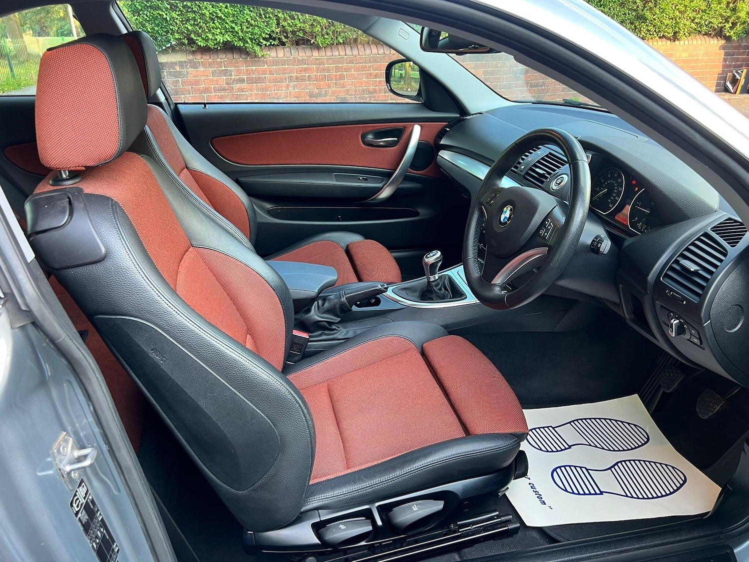 Used BMW 1 Series 2011 for sale - 76689124: Photo 2