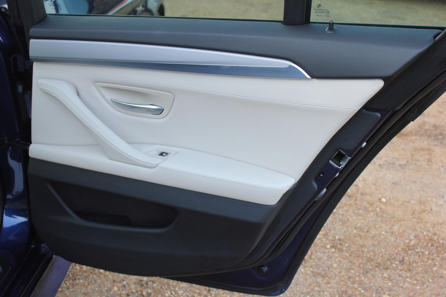 Used BMW 5 Series 2015 for sale - 76425124: Photo 40