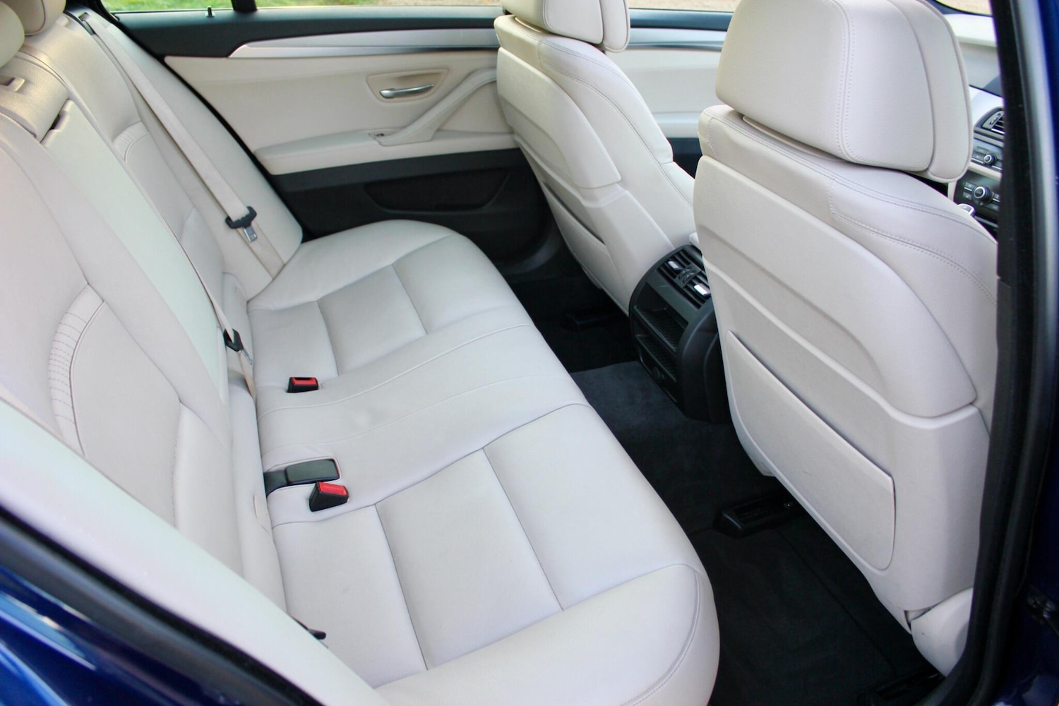 Used BMW 5 Series 2015 for sale - 76425124: Photo 41