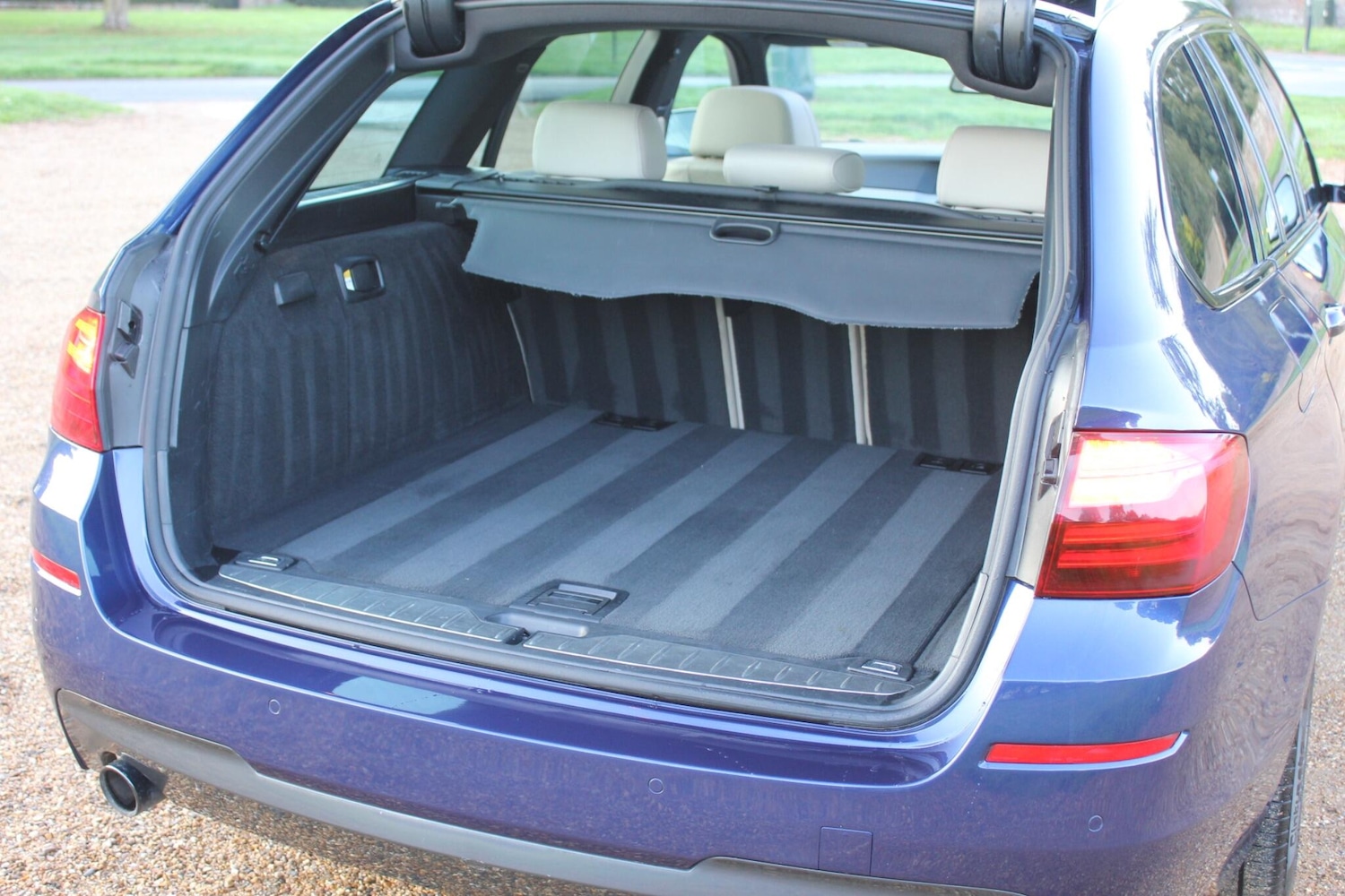 Used BMW 5 Series 2015 for sale - 76425124: Photo 54