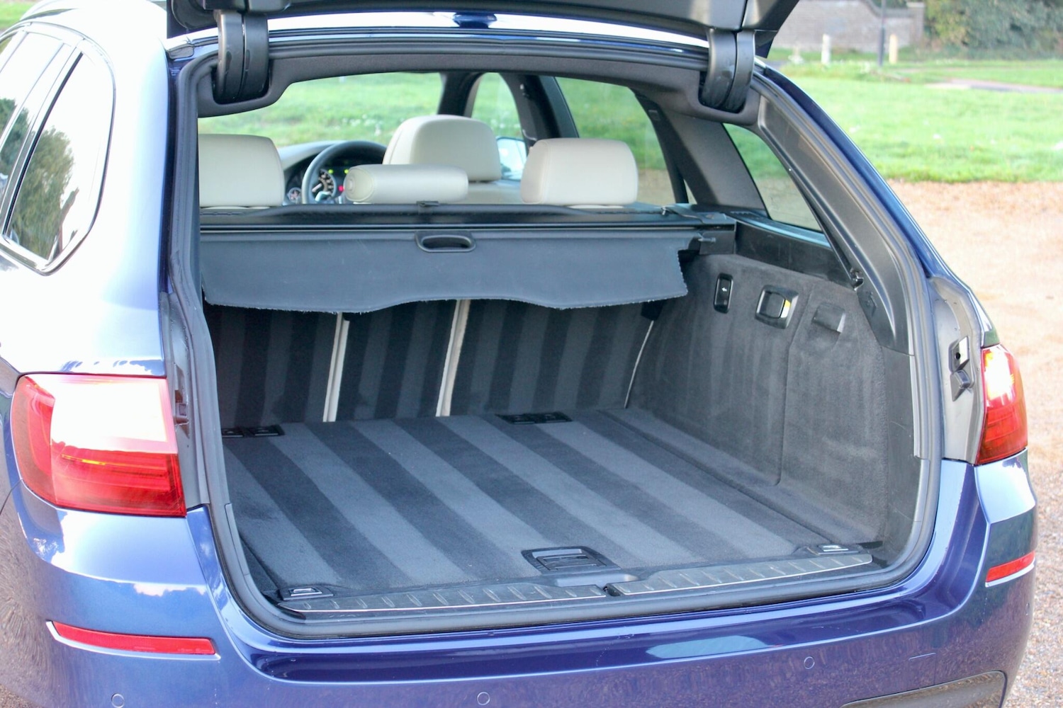 Used BMW 5 Series 2015 for sale - 76425124: Photo 55